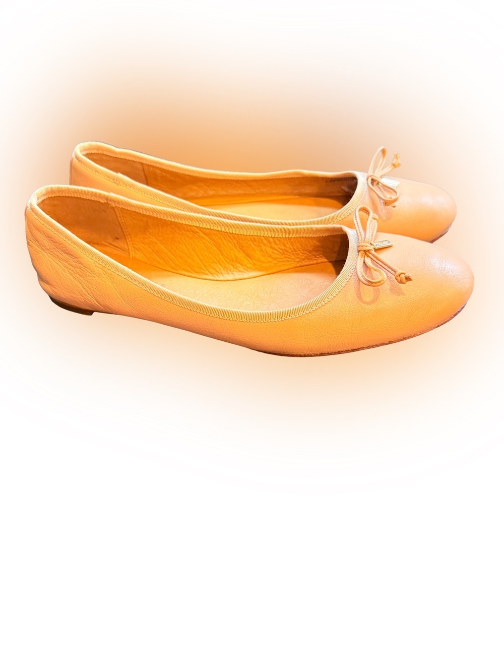 Coach “Lola” Ballet Flats Tannish Pink Bow Hang Tag Sz 8 EUC